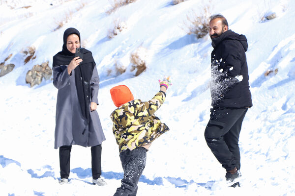 نشاط زمستانی در پیست «سخوید» یزد