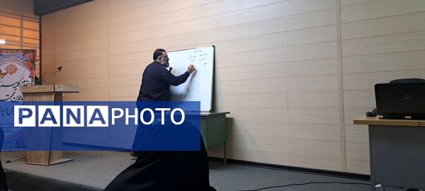 برگزاری کارگاه‌های توانمندسازی سپهر دانش و معرفت مربیان پرورشی مدارس دولتی و غیردولتی در ناحیه 2 کرج