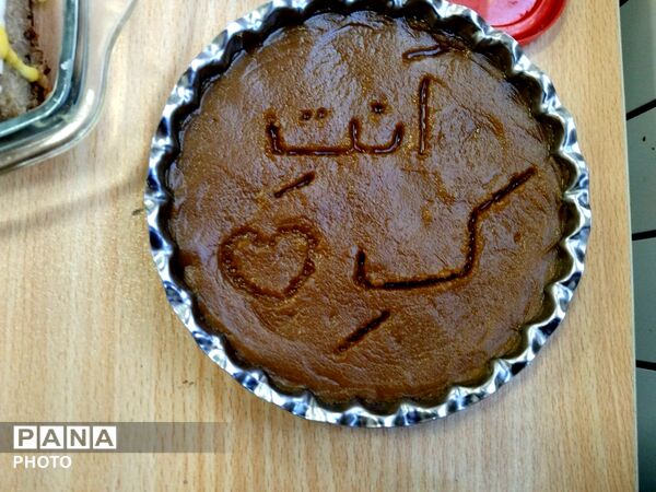 جشن آموزشی فعل‌های ماضی و مضارع در آموزشگاه نماز