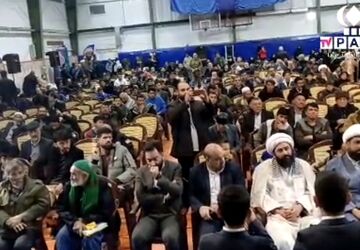 حس و حال مردم کهک در یادواره شهدای مدافع حرم