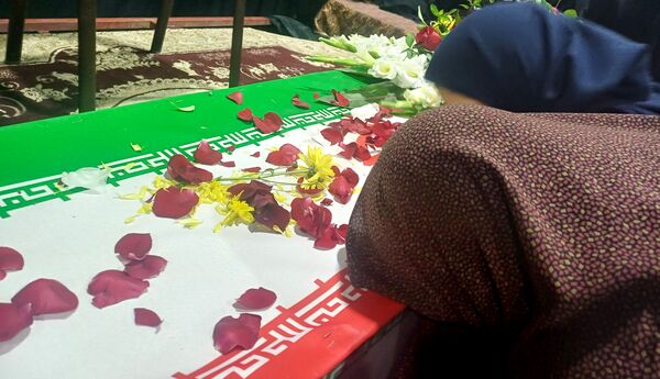 مراسم وداع با پیکر شهید مدافع وطن در شهرستان کوهپایه 