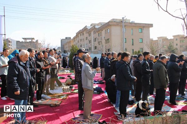 نماز عید سعید فطر در شهرستان پردیس