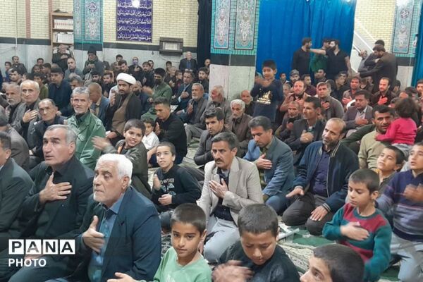 اجتماع بزرگ مردم قلعه رئیسی در پی شهادت رهبر معظم انقلاب 