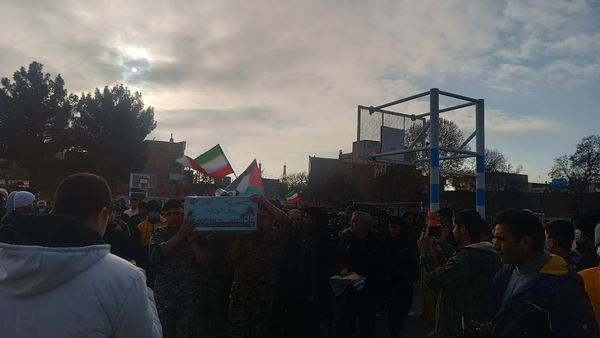 مراسم استقبال از شهید گمنام در دبیرستان شاهد ابوذر غفاری نیشابور 