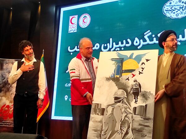 اولین کنگره دبیران استانی کانون‌های دانشجویی هلال احمر 
