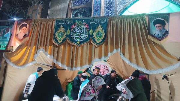 موکب پذیرایی مسجدالرضای نیشابور به‌مناسبت میلاد امام زمان (عج)