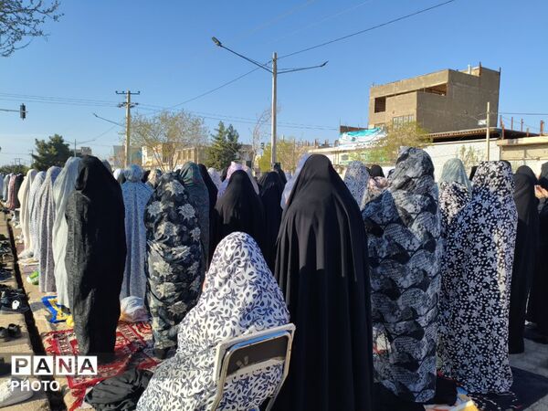  نماز عیدسعید فطر در سرخس، آیینه‌ای از وحدت و انسجام اسلامی