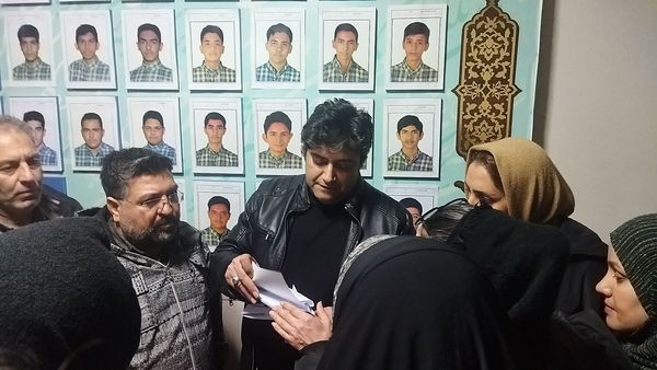 ارائه بیلان کار نوبت اول در دبیرستان شاهد ابوذر غفاری نیشابور 