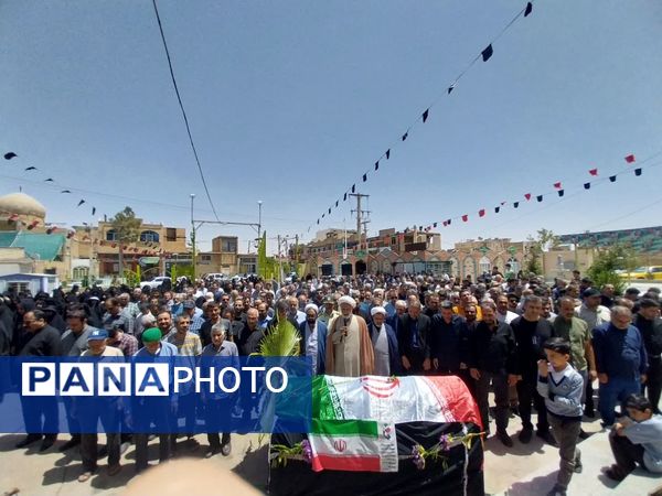 تشییع پیکر مطهر شهیده مریم قنبریان شهید جنایت رژیم صهیونیستی در آستان مقدس حضرات سیدالکریمان