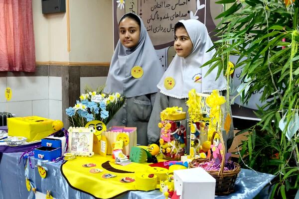 زنگ هفته سلامت روان در مدرسه کودک مسلمان قرچک به صدا در آمد