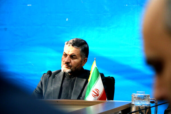 نشست تدوین دانشنامه استانی دفاع مقدس در آموزش و پرورش قم