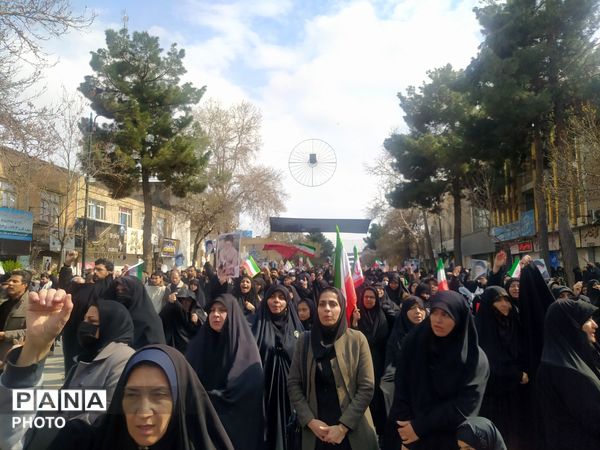 راهپیمایی خشم و نصر مردم نیشابور 