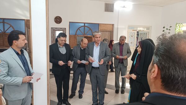 افتتاحیه کافه کتاب و سالن مطالعه در دبیرستان وکیلی۹