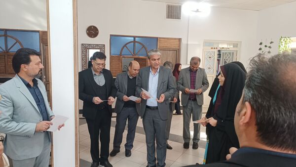 افتتاحیه کافه کتاب و سالن مطالعه در دبیرستان وکیلی۹