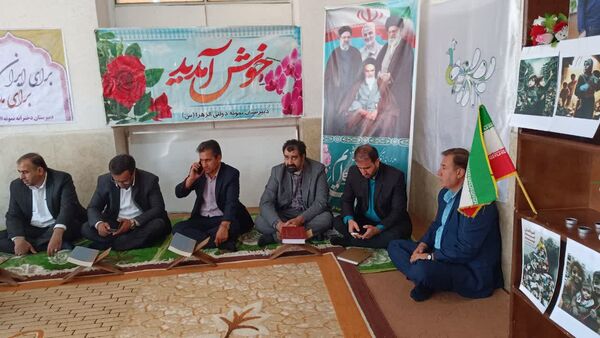 محفل انس با قرآن در مدرسه نمونه الزهرا ( س) یاسوج به‌مناسبت یادبود سیدحسن نصرالله