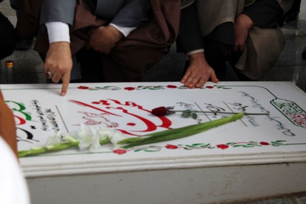 خروش سملقانی‌ها در سالروز بازگشت امام؛ دوازدهم بهمن با گلباران تمثال رهبر انقلاب گرامی داشته شد
