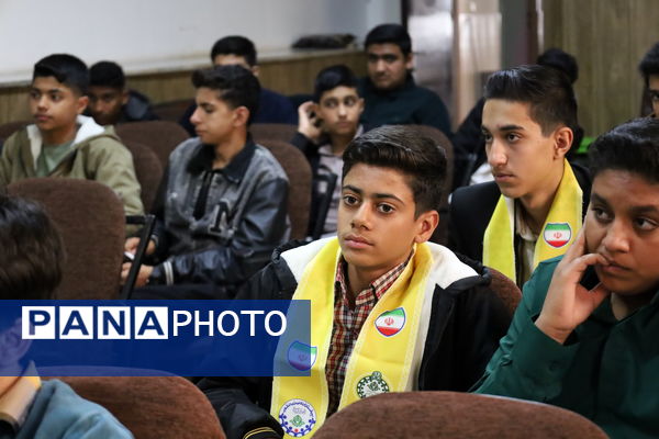 انتخابات شورای دانش‌آموزی پسران کرمان به ایستگاه پایانی رسید