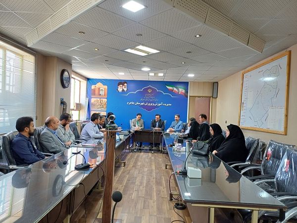 برگزاری  جلسه مهارت آموزی با اولویت رشته شنا