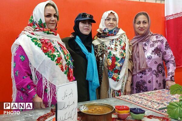 جشنواره غذاهای اقوام در بوستان فدک اسلامشهر برگزار شد