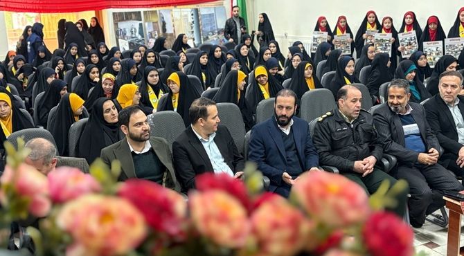 نواخته شدن زنگ نمادین انقلاب در اسلامشهر همزمان با چهل و هفتمین فجر انقلاب