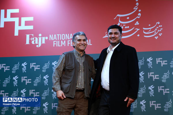 نشست نقد و بررسی فیلم «غبار میمون» در چهل و چهارمین جشنواره ملی فیلم فجر