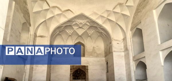 بازدید خبرنگاران پانا جلگه رخ از مجموعه گردشگری قطب الدین حیدر و رباط طبسی 