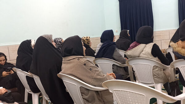 آموزش خانواده در دبستان فطرت؛ گامی مؤثر برای تربیت صحیح فرزندان و مدیریت پرخاشگری
