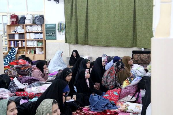 مراسم اعتکاف در مسجد الزهرا(س) قیامدشت