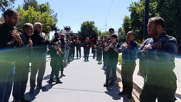 عاشورای حسینی در آشخانه و ۷۲ دیگ غذای نذری