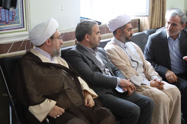 طنین زنگ نماز در مدارس آذربایجان‌شرقی