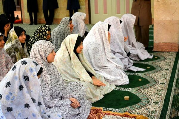برگزاری مراسم مِهر با مُهر در بهارستان‌۲