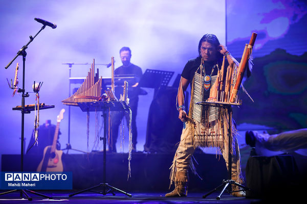 کنسرت لئو روخاس «پسر خورشید»