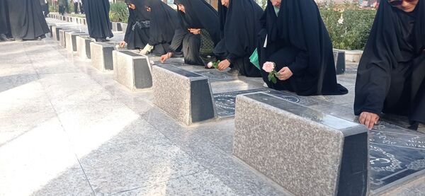 مراسم یادواره شهدای نیشابور درجوار آرامگاه فضل بن شاذان