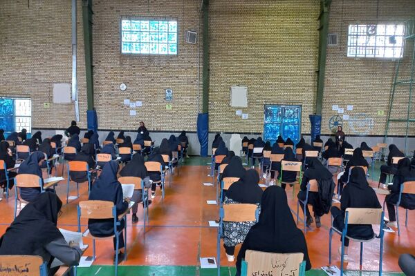بازدید ستادی از حوزه‌های برگزاری امتحانات نهایی در فاروج 
