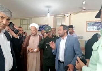 حضور پرشور مردم شهرستان بیضا در پای صندوق‌های رأی