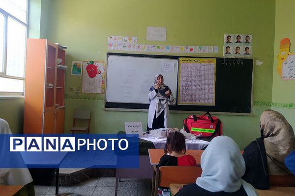 اجرای طرح ماهر در مدارس کهریزک 