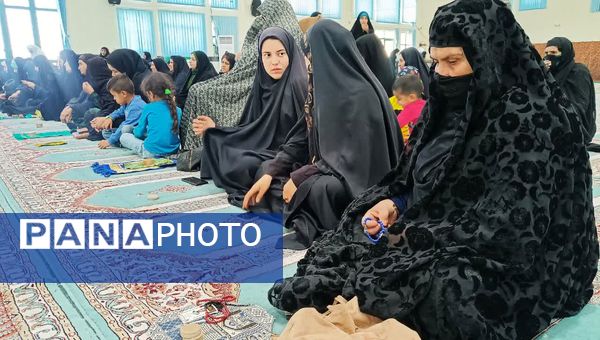 حضور حماسی اقشار مختلف مردم شهرستان مارگون در نماز جمعه