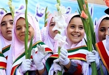 مهر، آغاز شکوفایی نیلوفران دانش در فیروزآباد