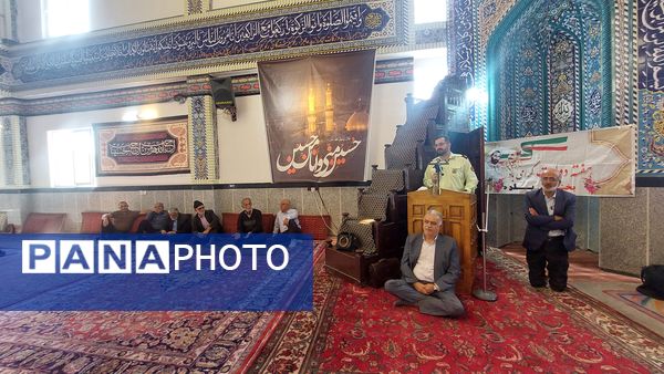 برگزاری میز خدمت به‌مناسبت هفته دولت در بلده