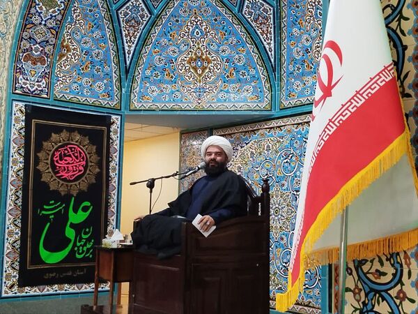 مراسم احیای شب های قدر در آرامگاه شهید سید حسن مدرس (ره) شهرستان کاشمر 