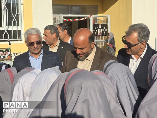 افتتاح دبستان شش کلاسه لاج شهرستان خواف 
