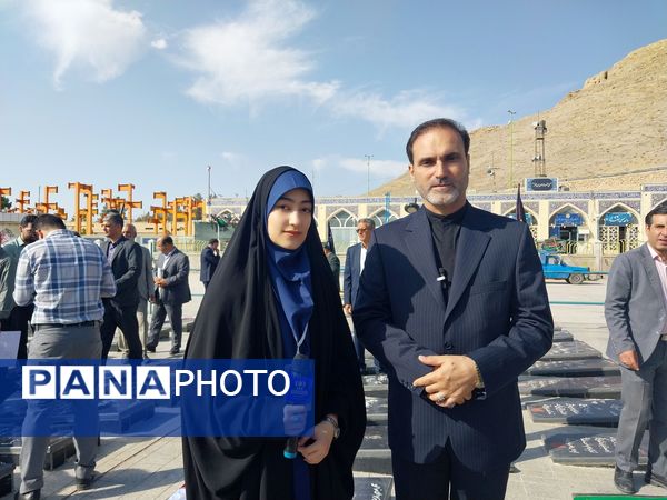 مراســم گرامیداشت شهیدان رئیسی؛ رجایی و باهنر در آستان مقدس امامزاده شاهرضا(ع) 
