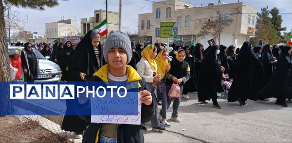 مردم خرم‌بید با حضور حماسی خود در راهپیمایی 22 بهمن دشمن را مأیوس کردند