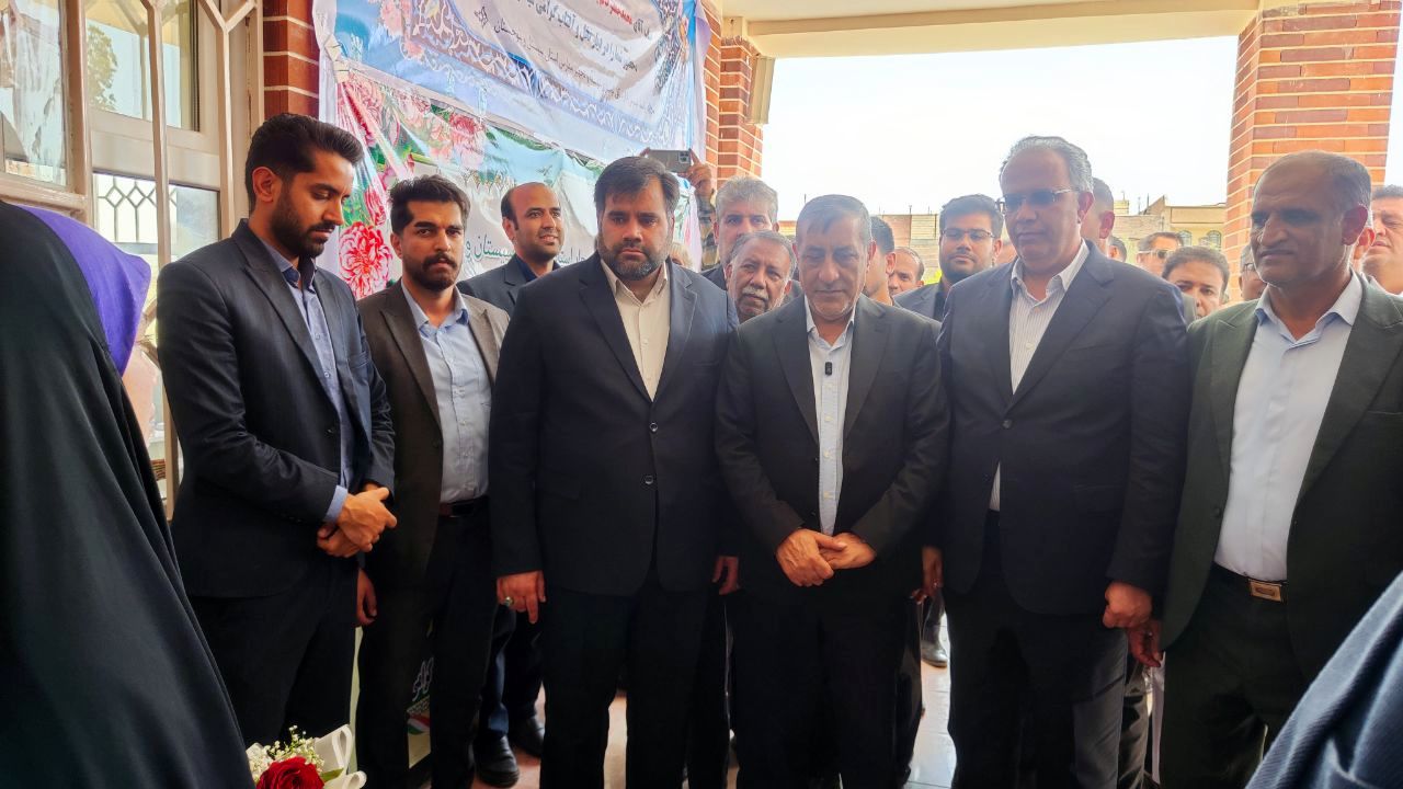 هنرستان ۱۲ کلاسه شهید شهرکی در زاهدان افتتاح شد 