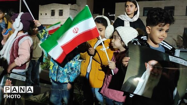 تجمع مردمی معمولان: فریادی رسا در حمایت از ایران