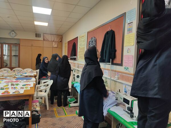 هنرستان بنت الهدی صدر شهر رباط میزبان کلاس های مهارتی