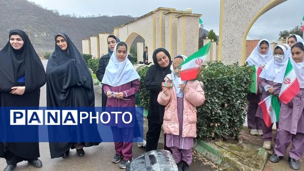 پیاده‌روی خانگی به‌مناسبت دهه فجر در گلوگاه