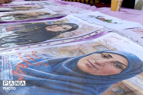 خانواده های ملاردی با «لبیک یا خامنه ای» پای کار نظام ایستاده اند