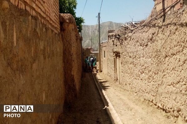 بهسازی و زیرسازی  کوچه‌های فرعی خیابان‌های شهر بار