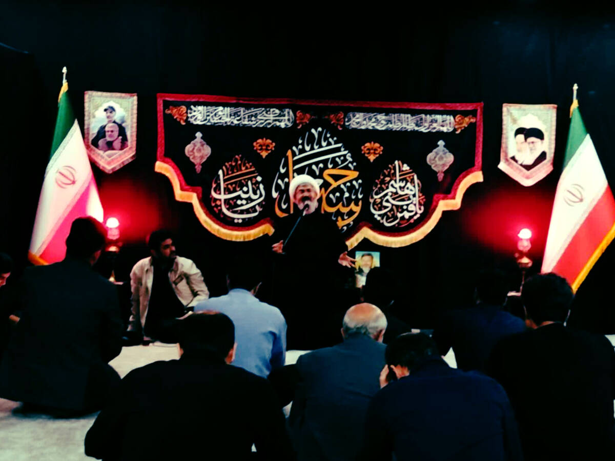 امام جمعه کاشمر در جمع عزاداران خانگی